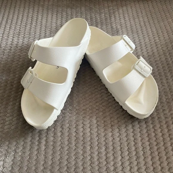 Birkenstock Arizona Eva White Sandals Size 37 - Picture 2 of 4